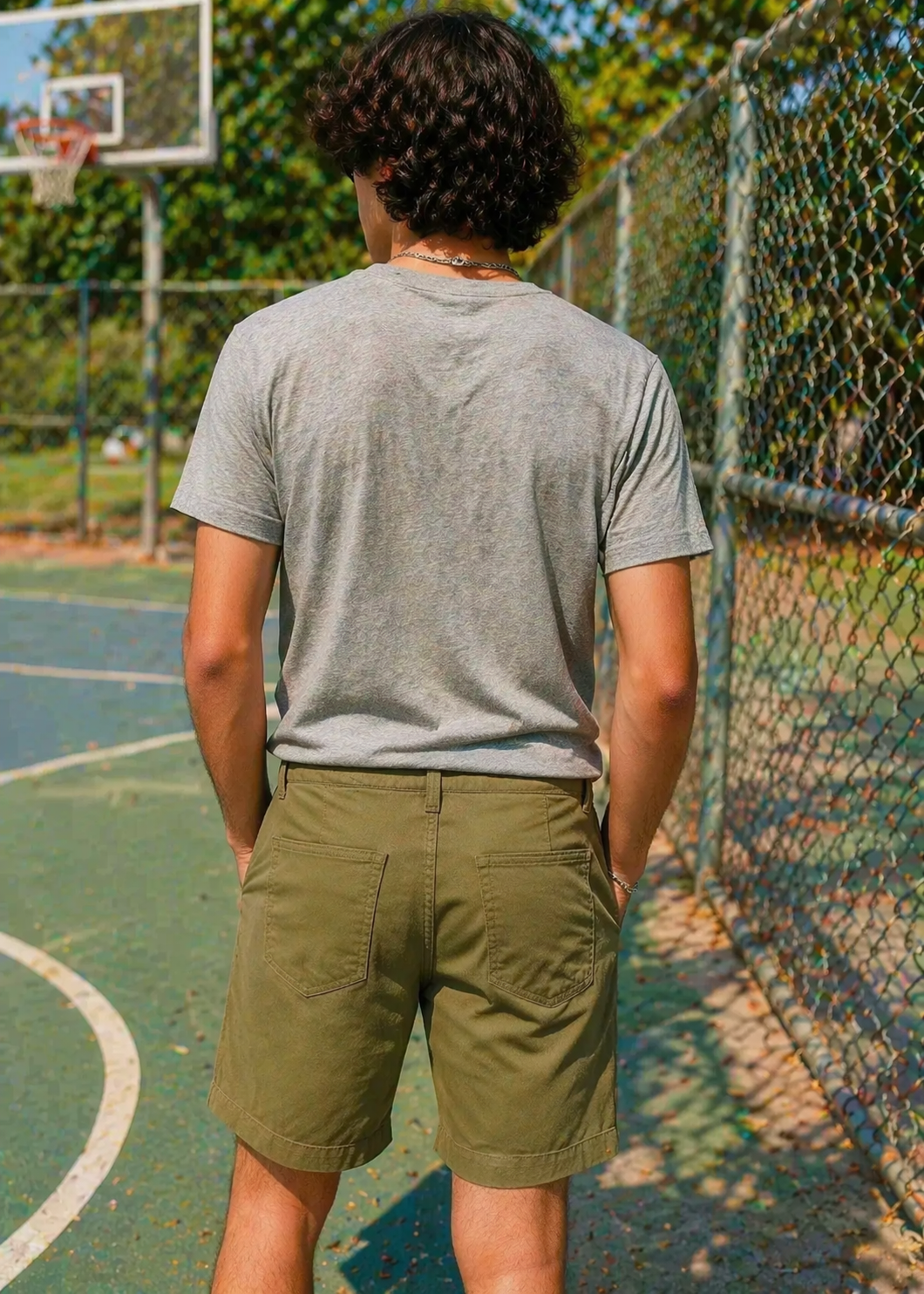 H&M-Men Shorts Khaki US 105