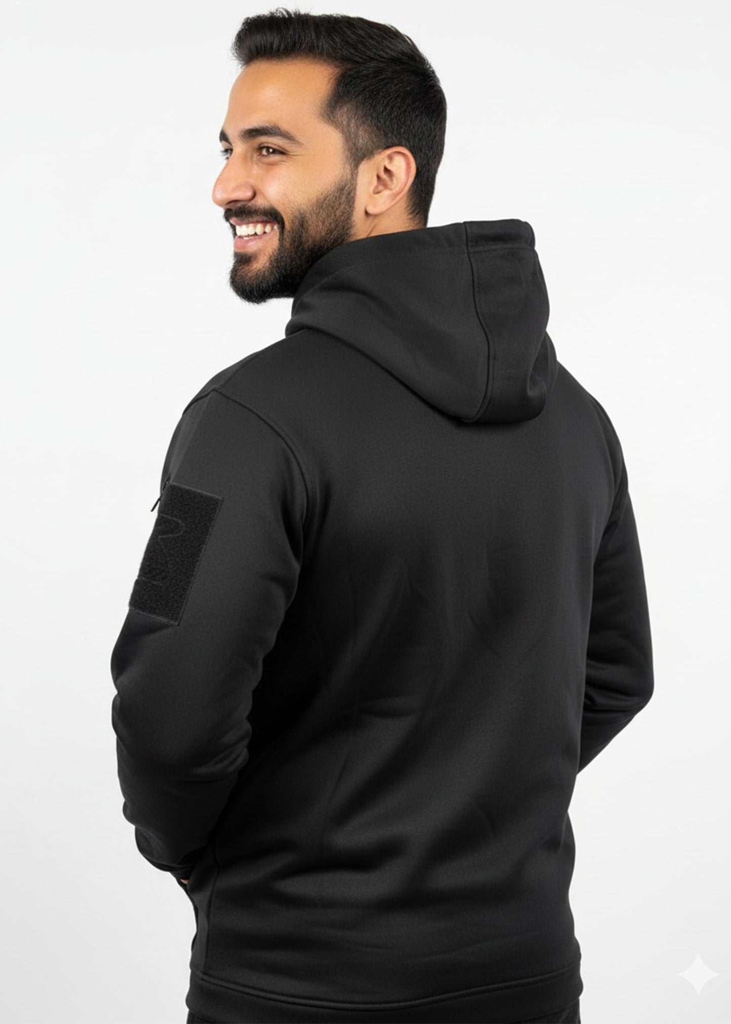Arrow-Men Hood Black Plain 112 SP