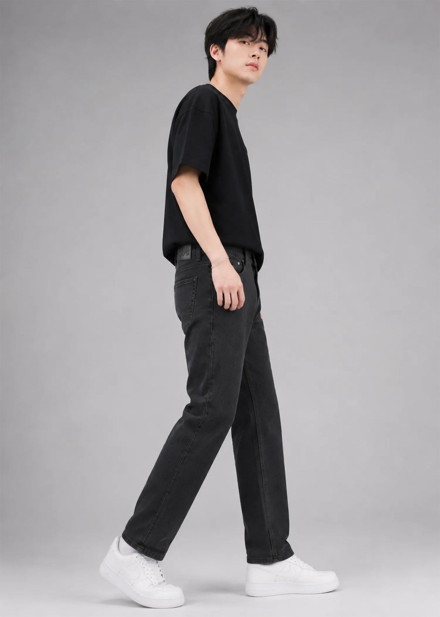 Lee Men Straight Fit Jeans Black US 614
