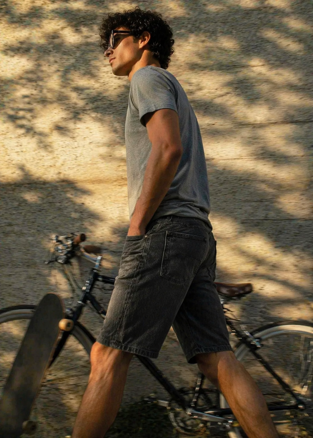 H&M-Men Shorts Gray US 111