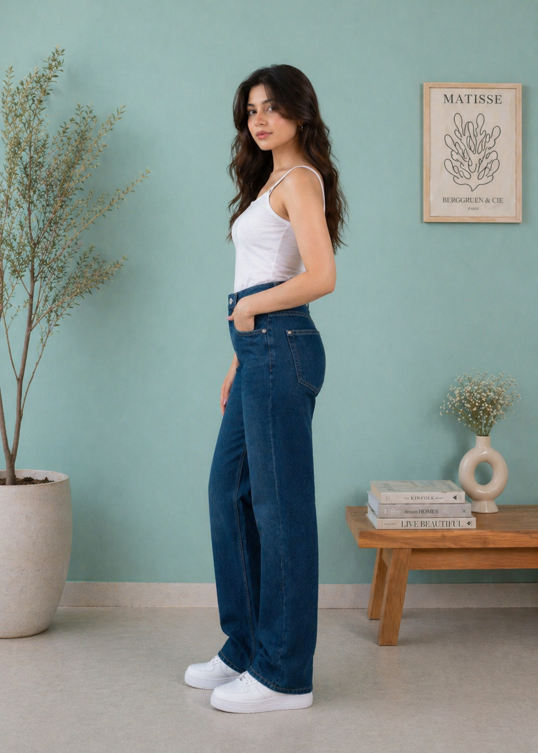 H&M-Straight Fit Woman Jeans- US 822