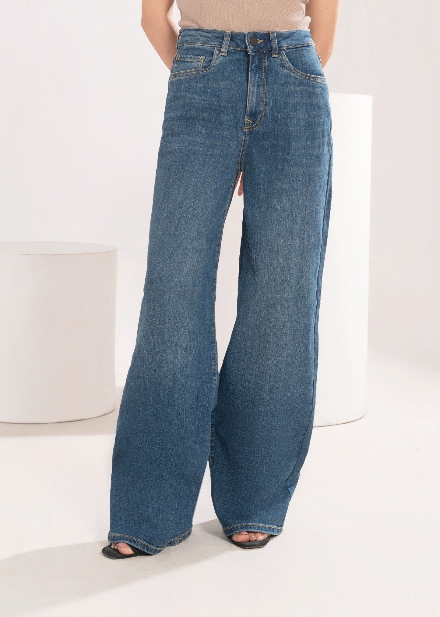 Wide Leg Women 13 Dia