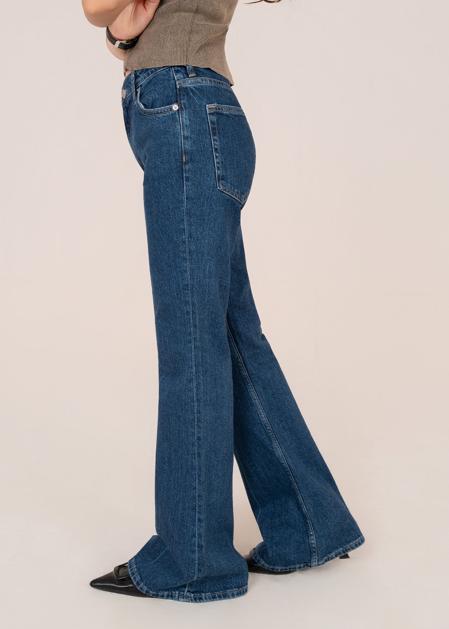 H&M-Bootcut Woman Jeans -US 825