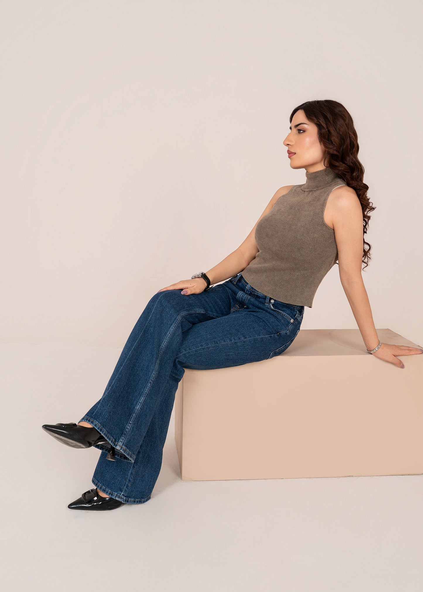 H&M-Bootcut Woman Jeans -US 825