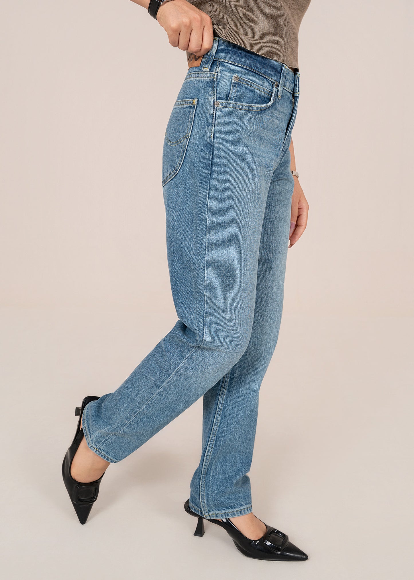 Denim & Co.-Slim Fit Women Jeans- US 701