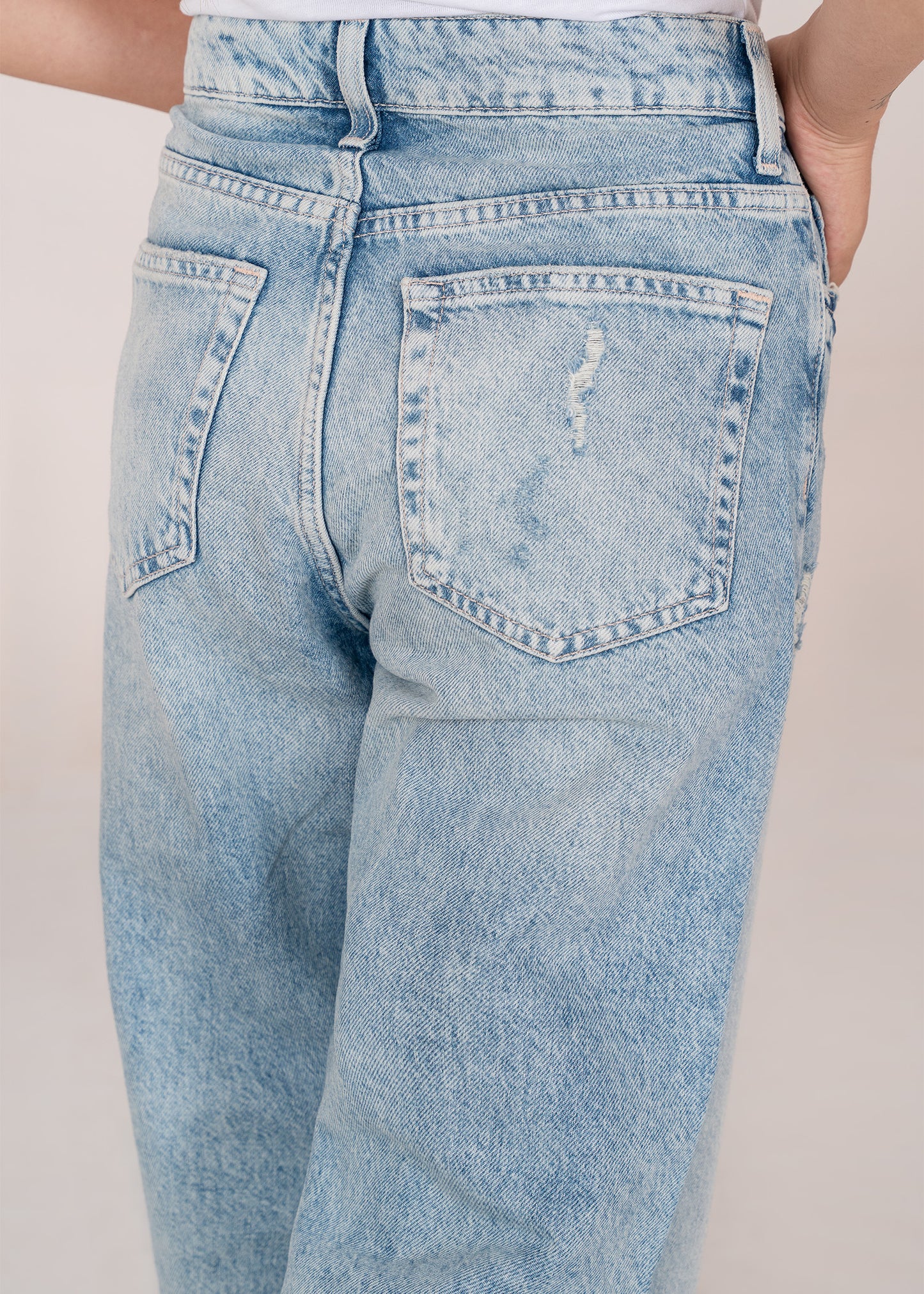 H&M-Wide Leg Women Jeans- US 851