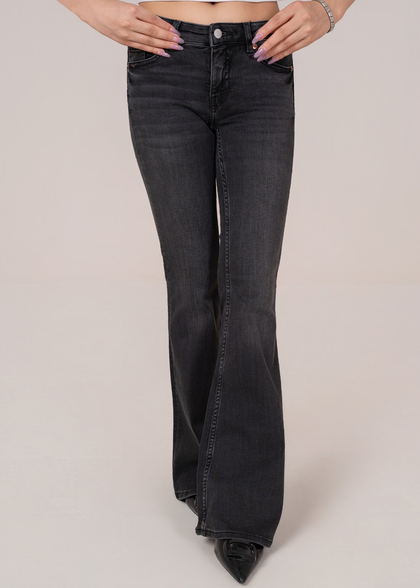 Monki Denim-Bootcut Woman Jeans -US 834
