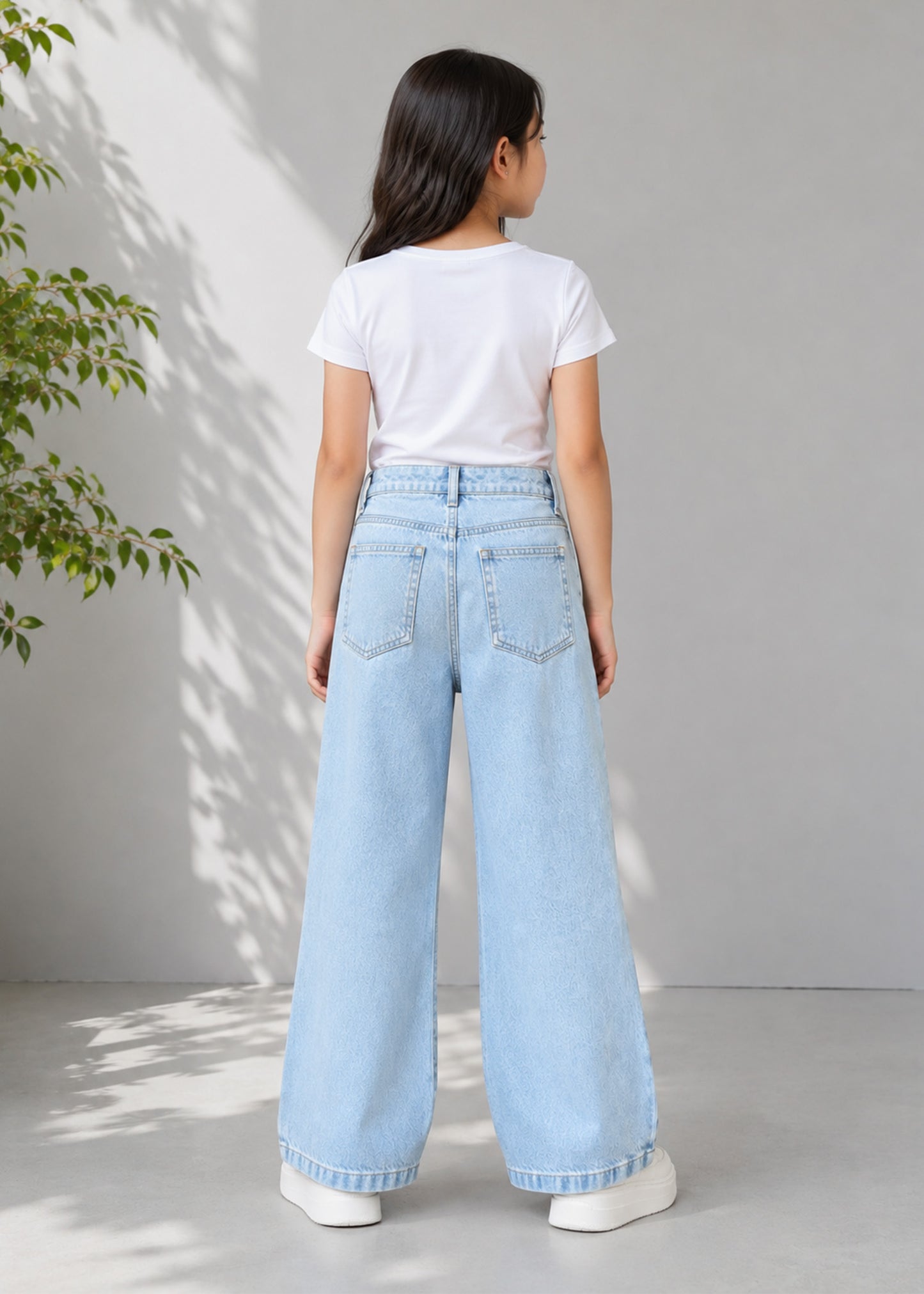 Cat & Jack Girls Wide Leg Jeans Light Blue INT 648