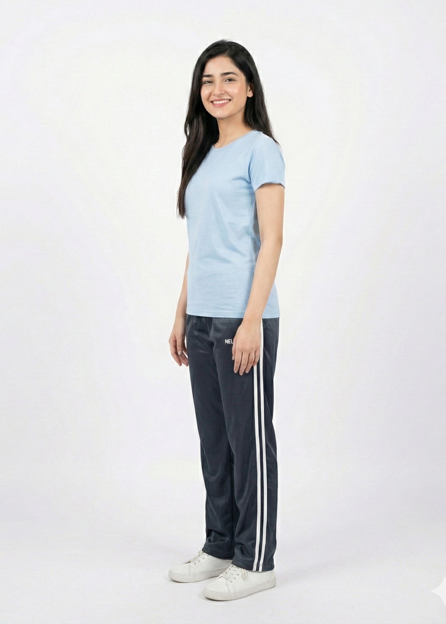 Nelsson-Women Gray Fleece Trouser NS