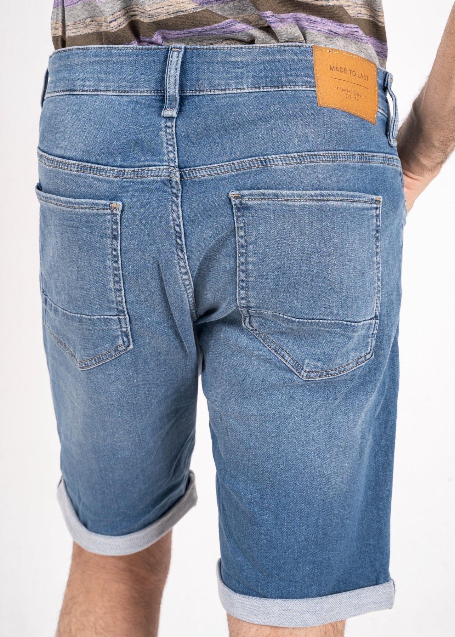 H&M-Premium Leftover Men Short-007