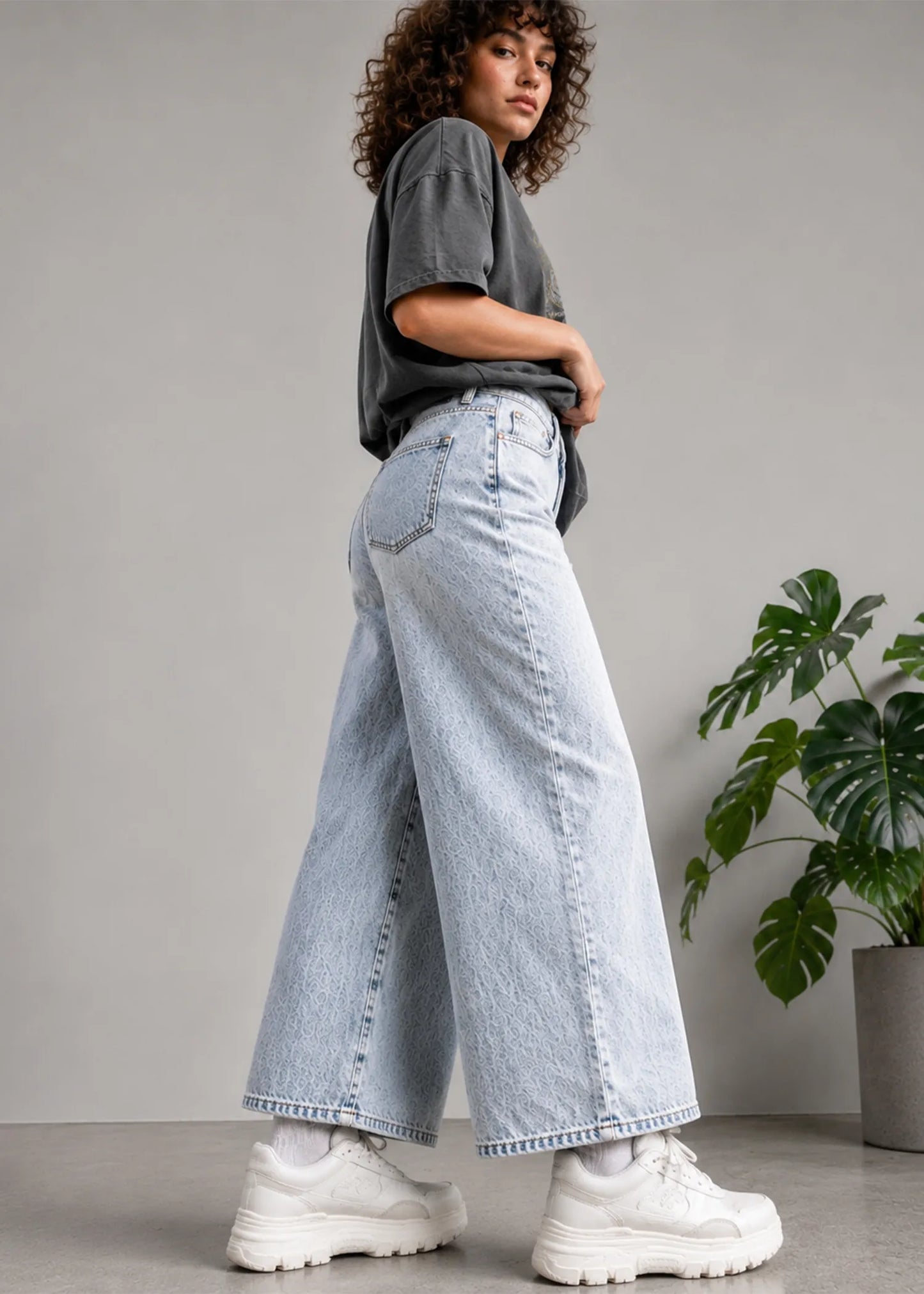 YESZEE Women Wide Leg Jeans Light Blue Dia 541