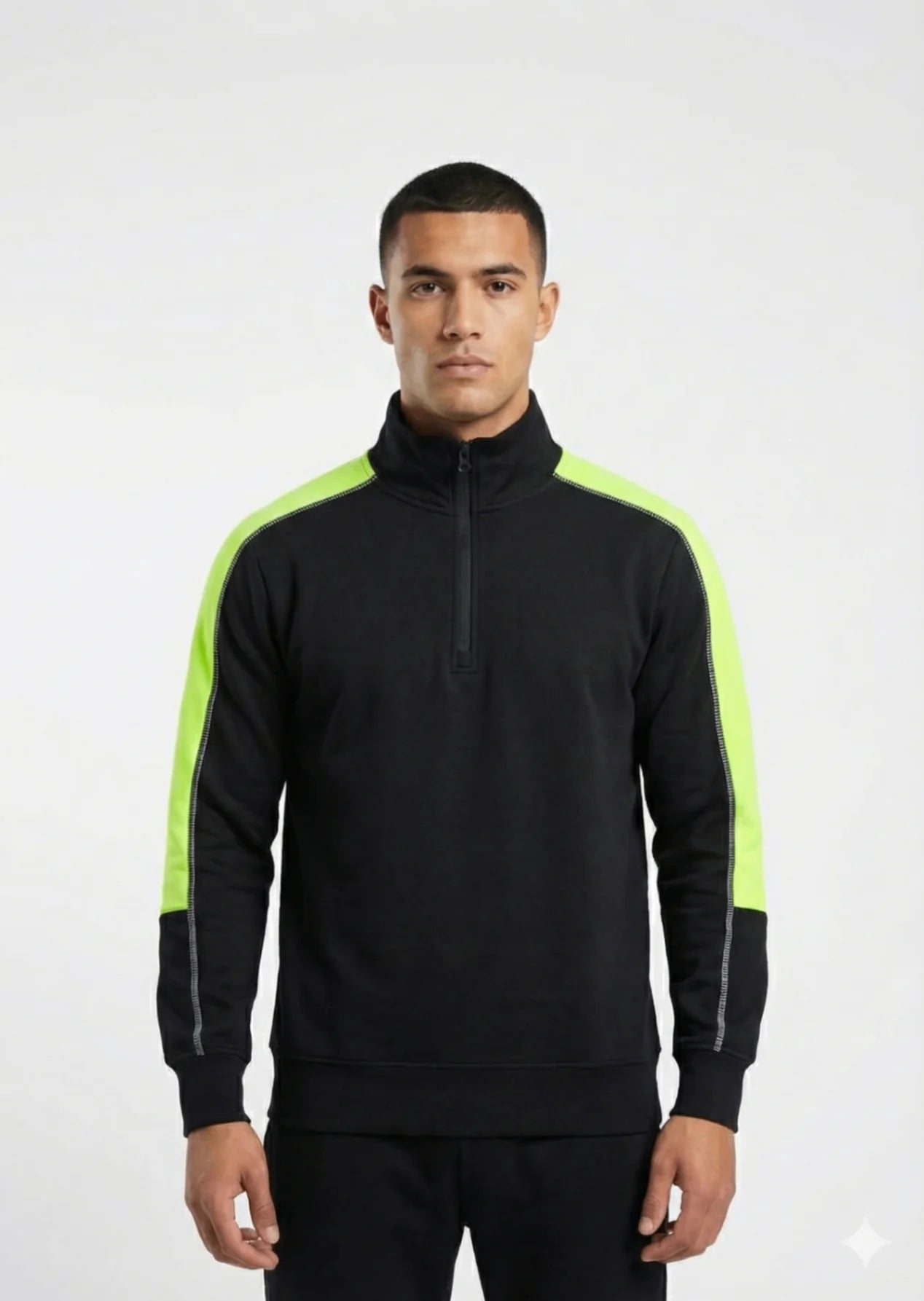 Arrow-Quarter Zipper Black- Swiss P