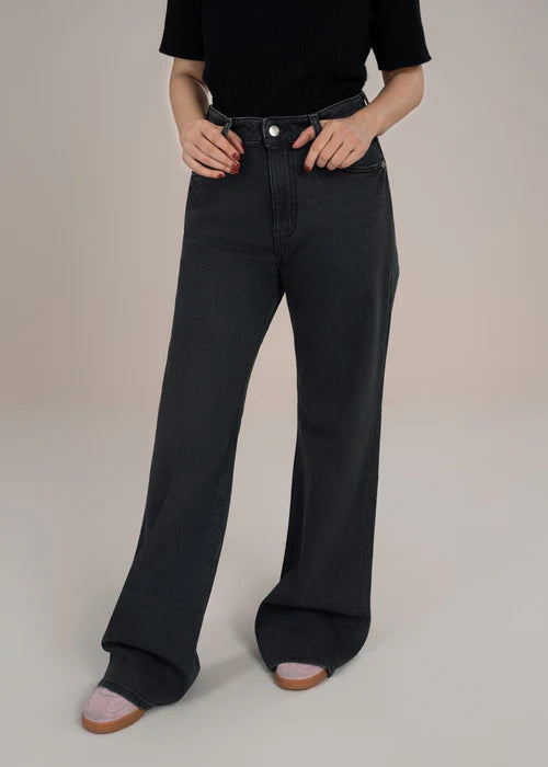 H&M-Wide LEg - US 803