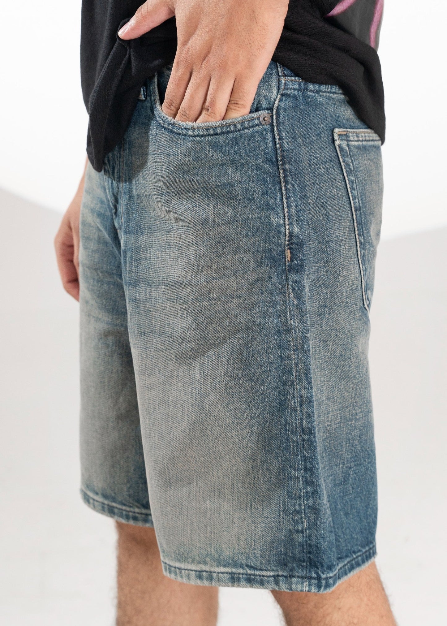 H&M-MEN SHORT HM - 02