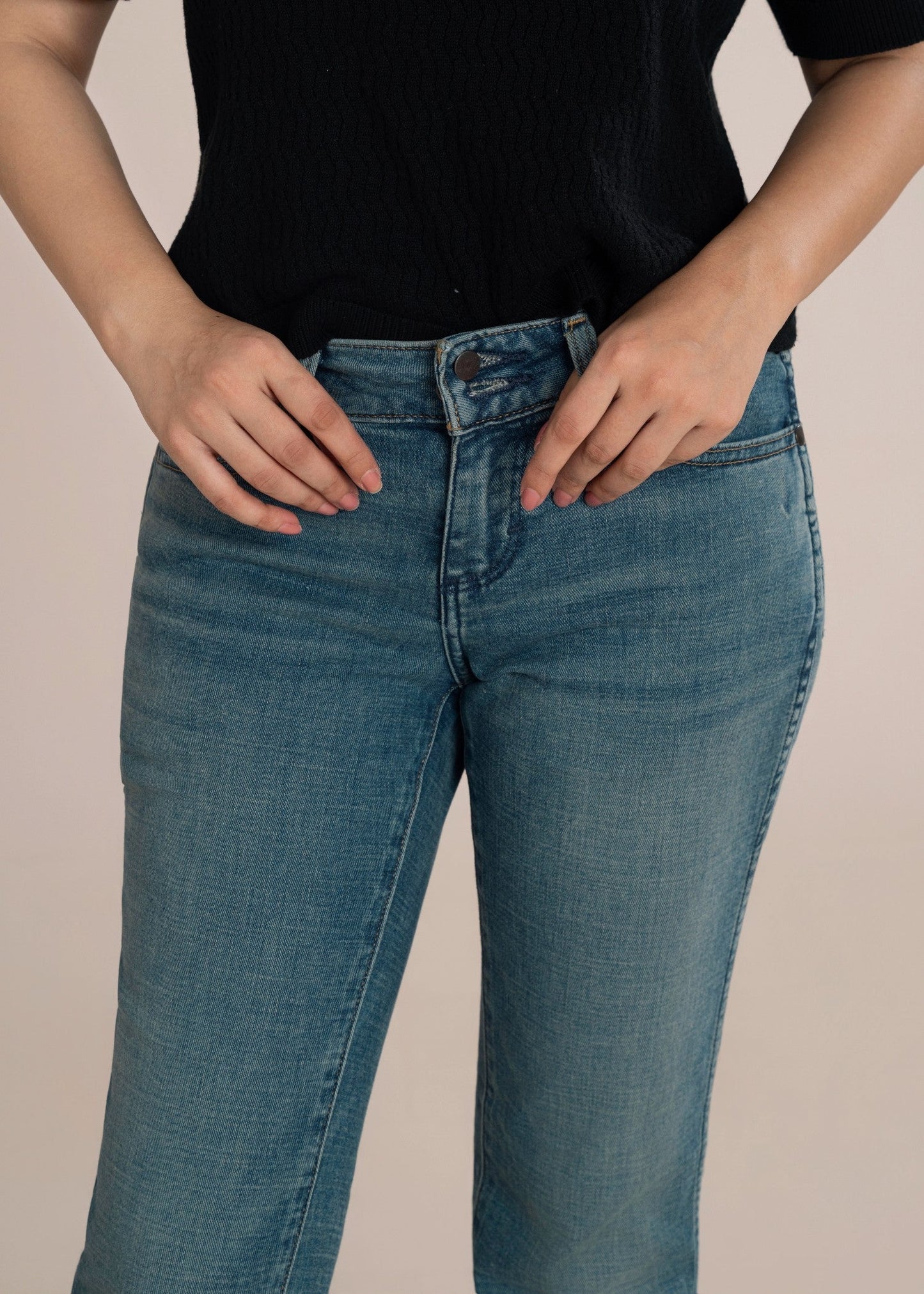 H&M-Straight Fit - US 891