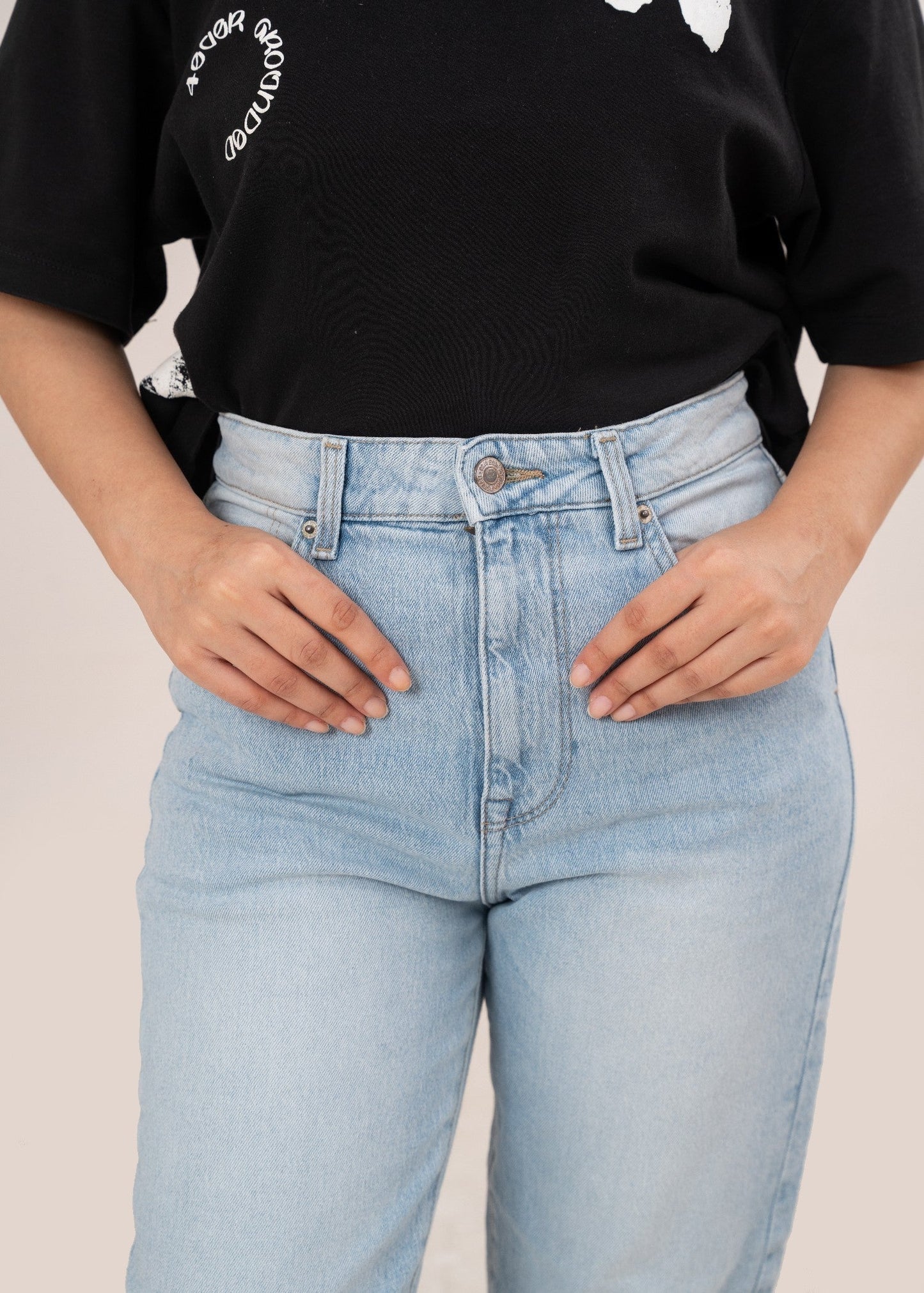 H&M-Mom Fit-US-17-LB