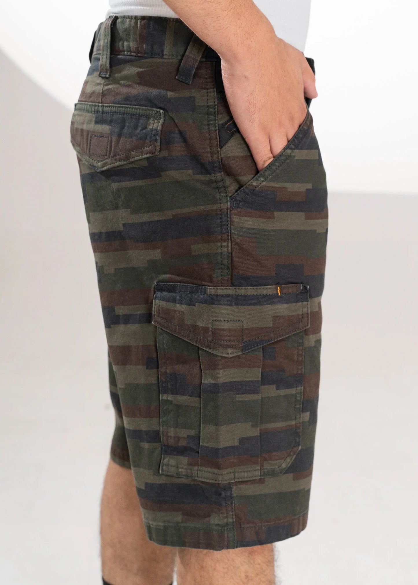 Ariat-MEN SHORT ART - 01